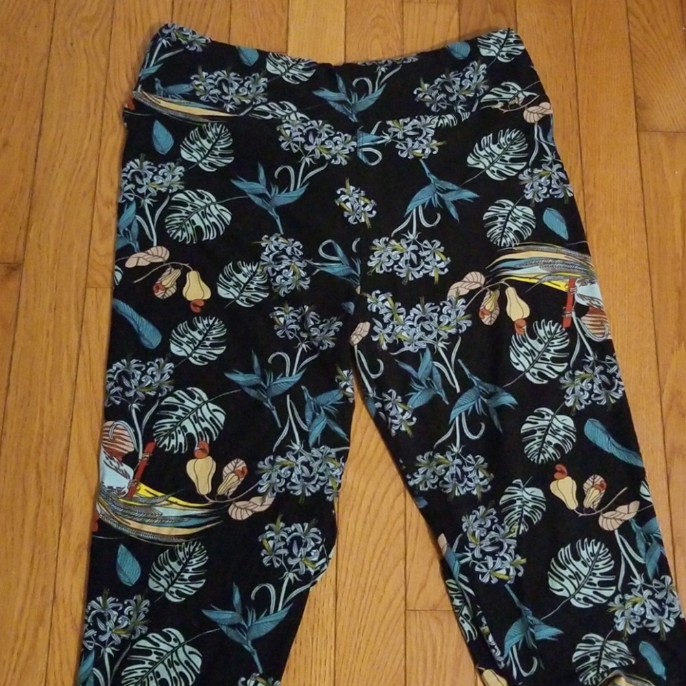 Lularoe leggings TC